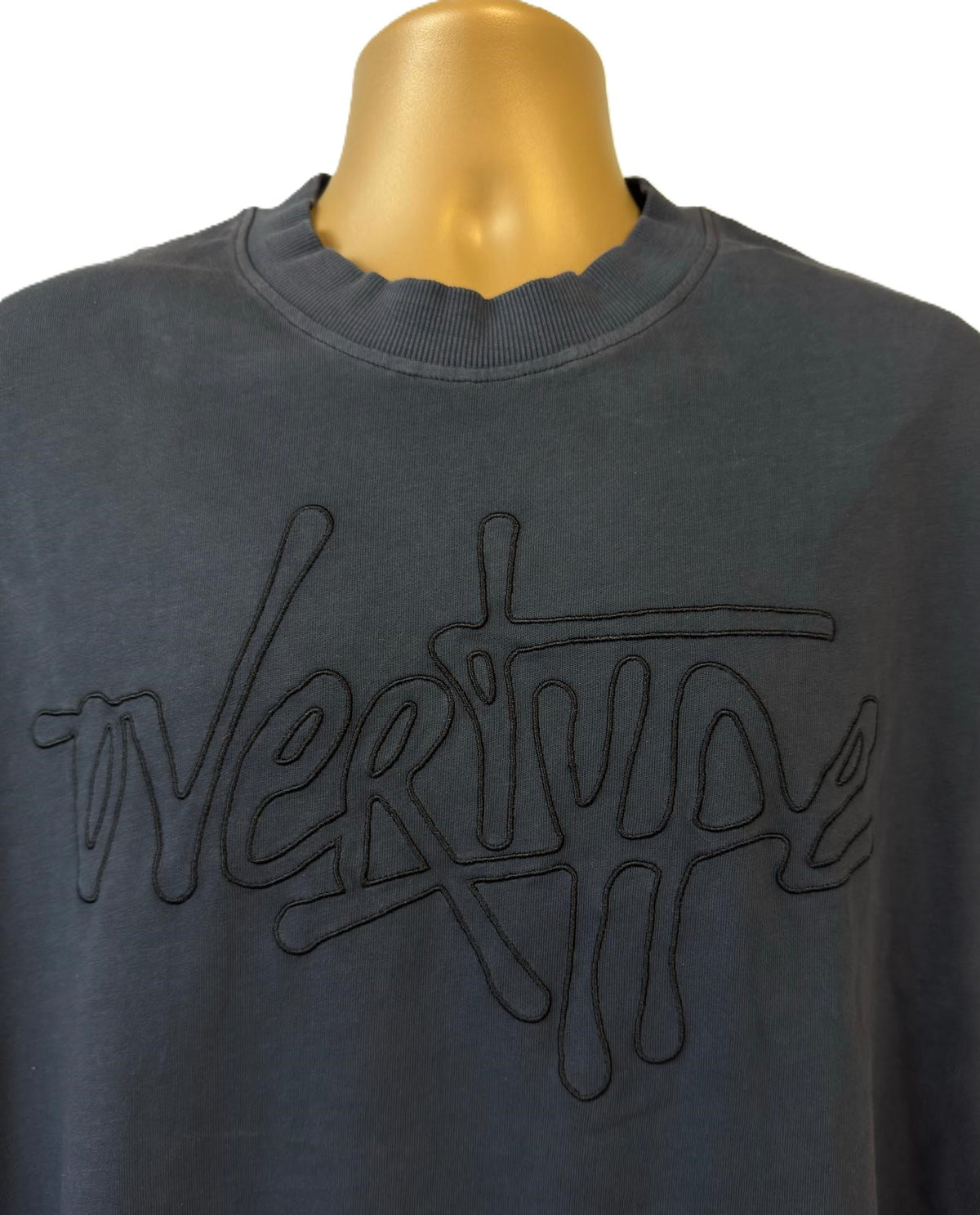 LEIRION Men's Overtype 3D Embroidered Oversized T-Shirt in Black